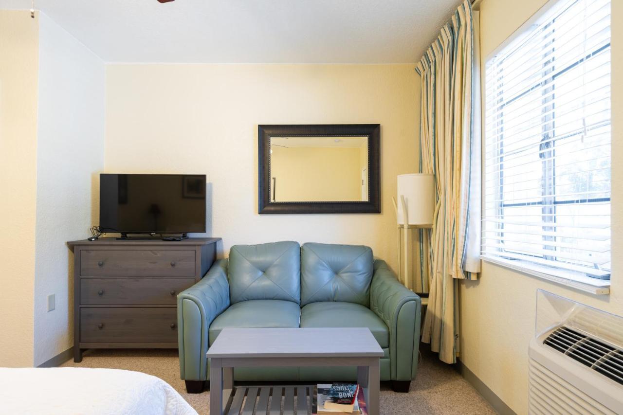 Mar Bay Exclusive Suites Safety Harbor Dış mekan fotoğraf